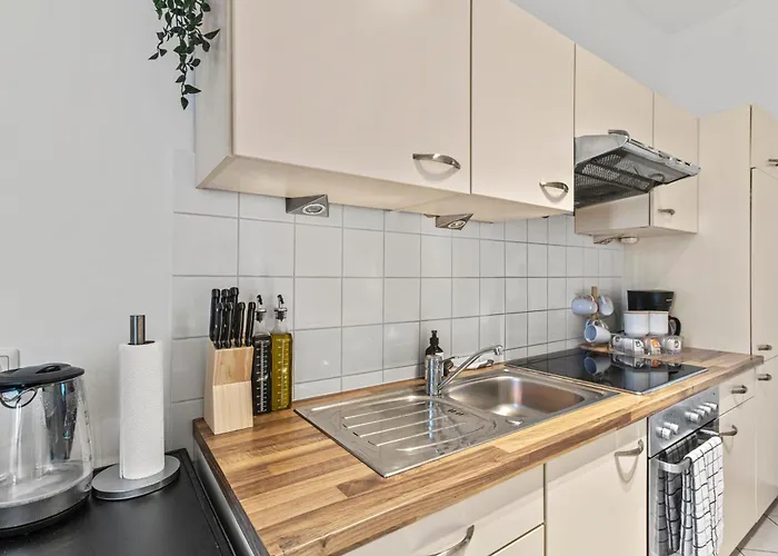 Stylish Apartment, 4 Min To U3 Zipperer Strasse דירה *