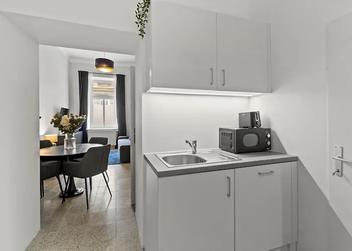 Stylish Apartment, 4 Min To U3 Zipperer Strasse דירה *